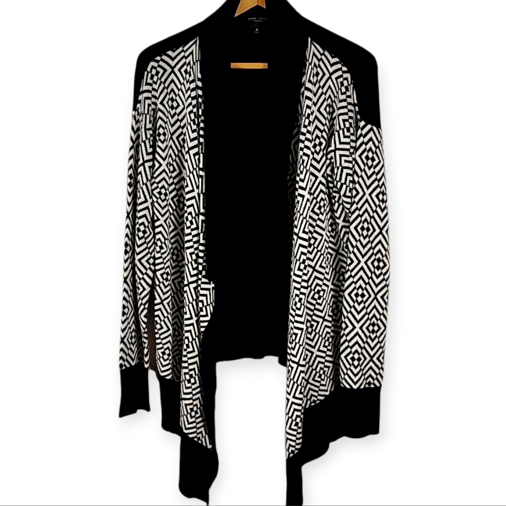 Black And White Geometric Pattern Cardigan Sweater Jacket